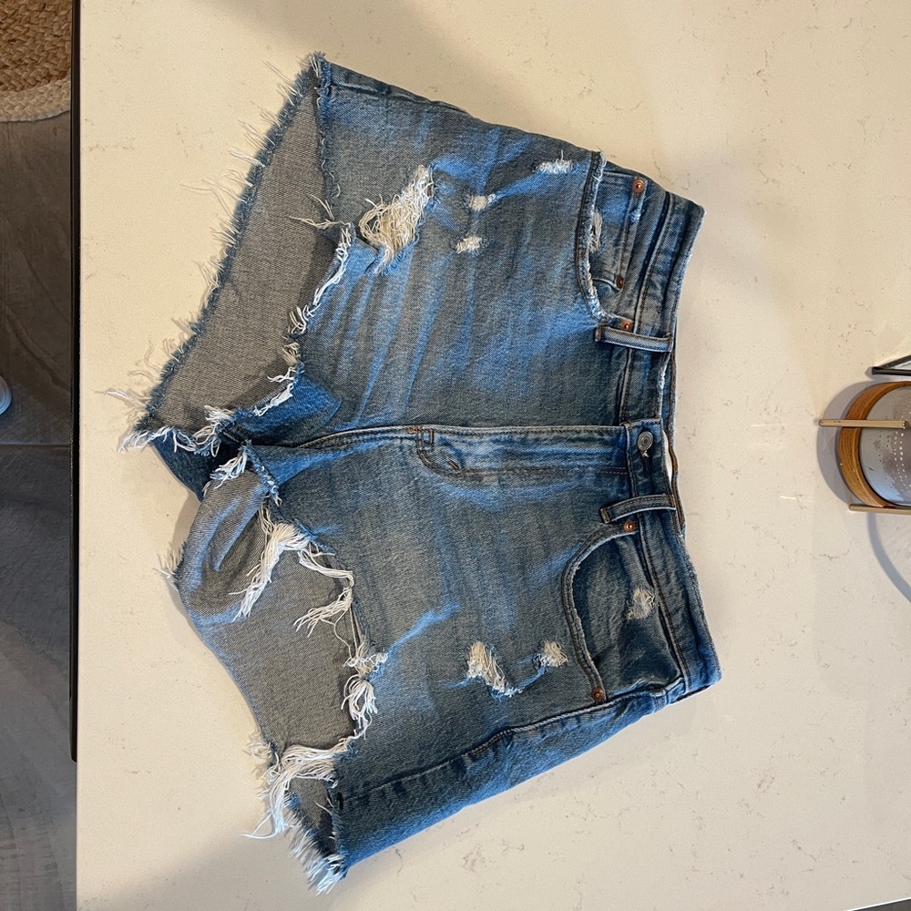 Abercrombie curve love shorts size 29/8